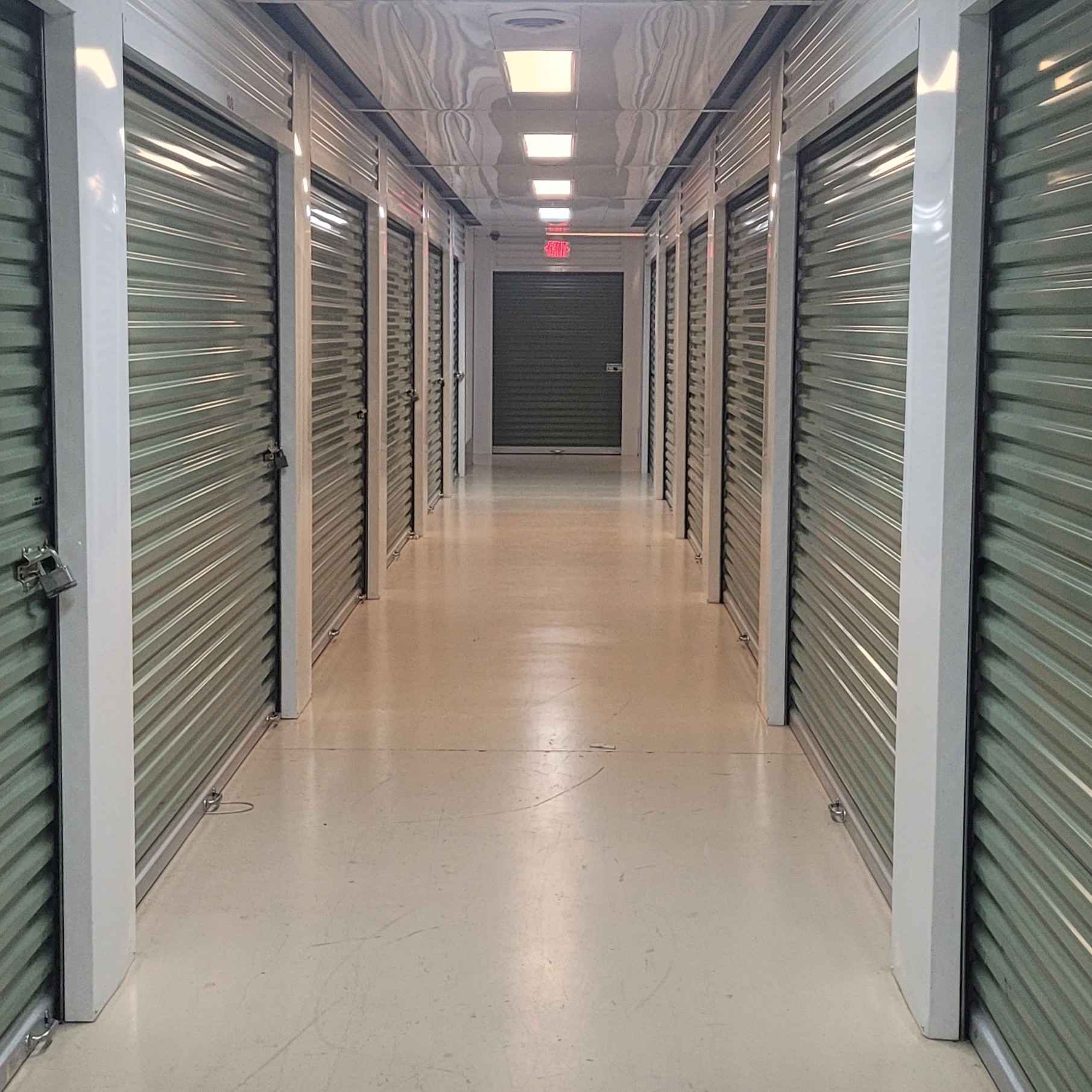 Affordable and Clean storage Facility